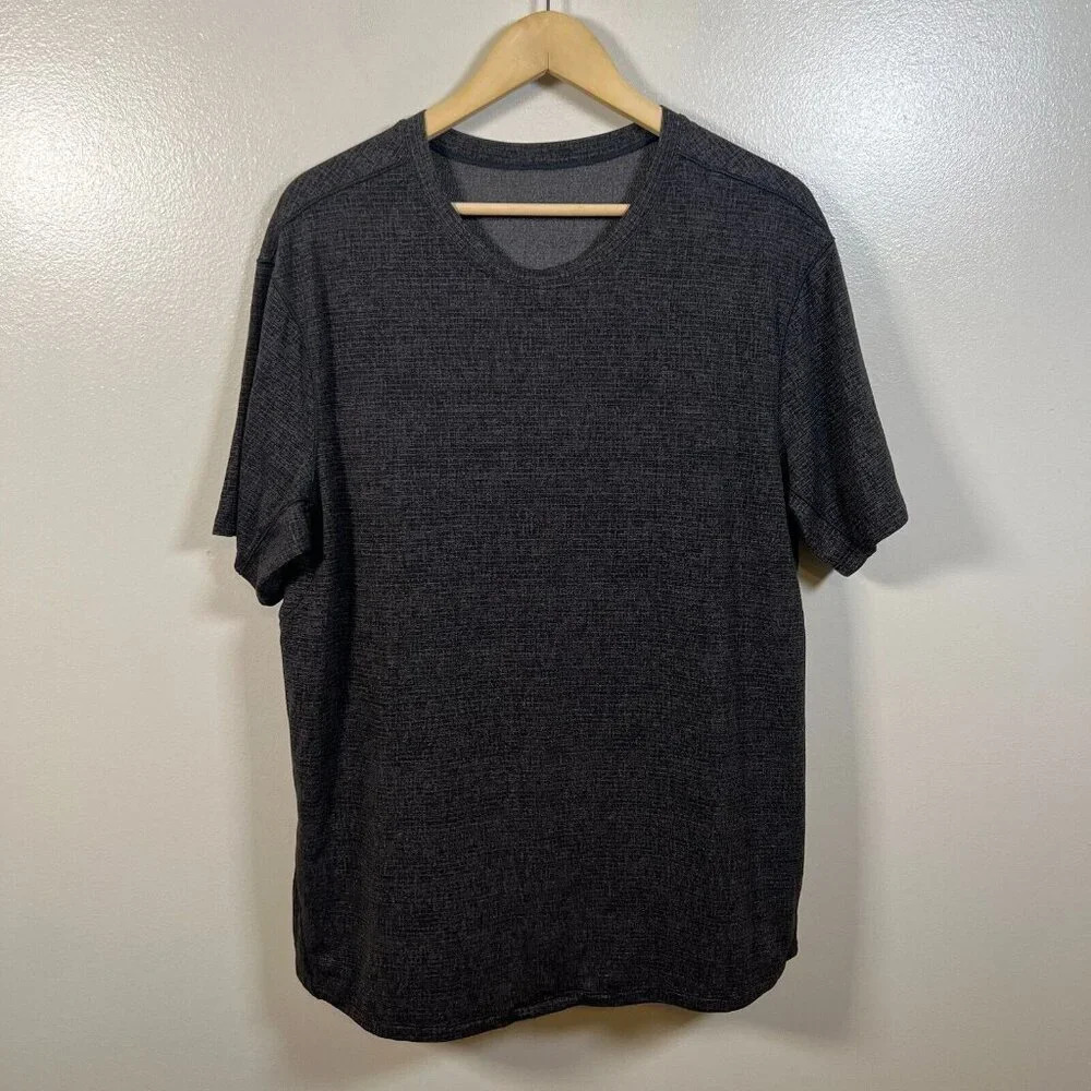 Lululemon Short Sleeve Tshirt Mens Size XXL? Gray Athletic Workout Running Gym